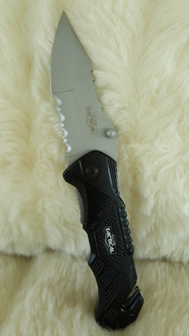 TACTICAL HUNTING POCKET KNIFE