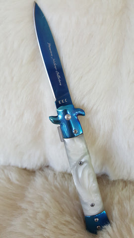 BLUE/WHITE SPRING ASSIST POCKET KNIFE